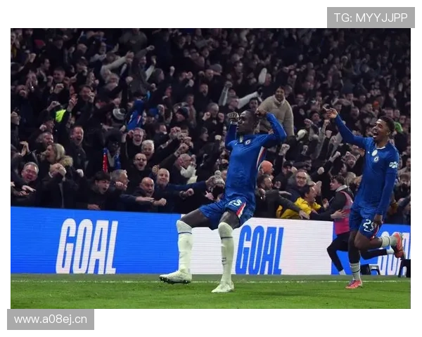 英超释查洛巴撞戈登未判点球